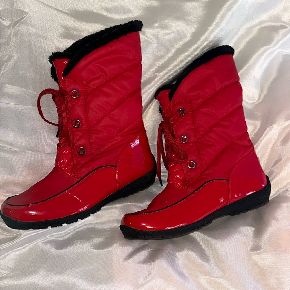 Sporto red weather boots. Sz 11 worn once excellent condition